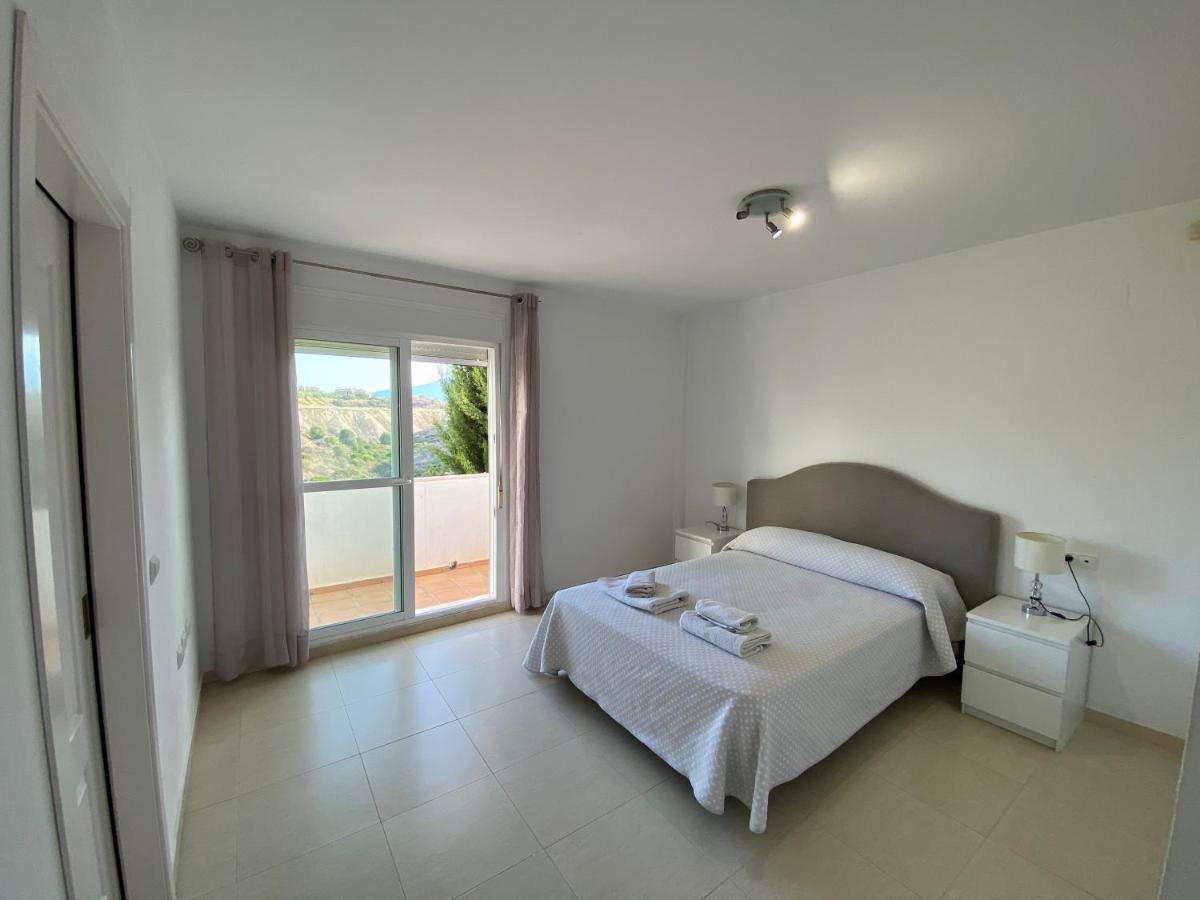 Sea Flower Miraflores Golf And Beach Parking Included La Cala De Mijas Eksteriør billede