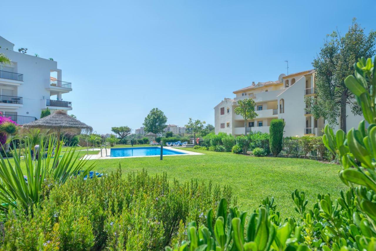 Sea Flower Miraflores Golf And Beach Parking Included La Cala De Mijas Eksteriør billede