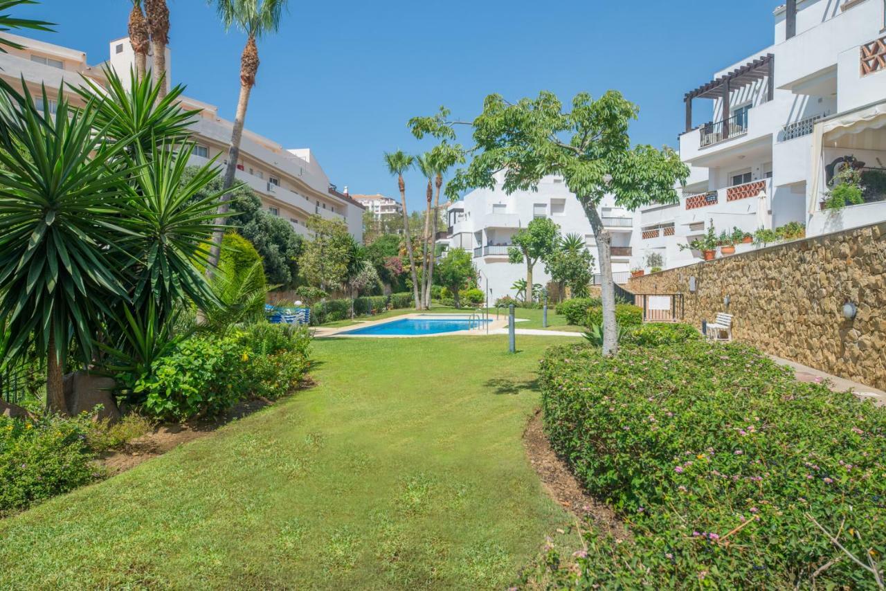 Sea Flower Miraflores Golf And Beach Parking Included La Cala De Mijas Eksteriør billede